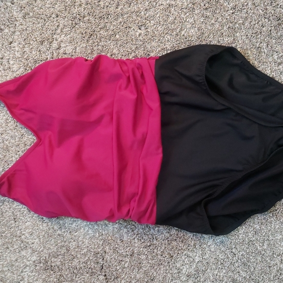 Shape Solver Swim Suit - Picture 3 of 14